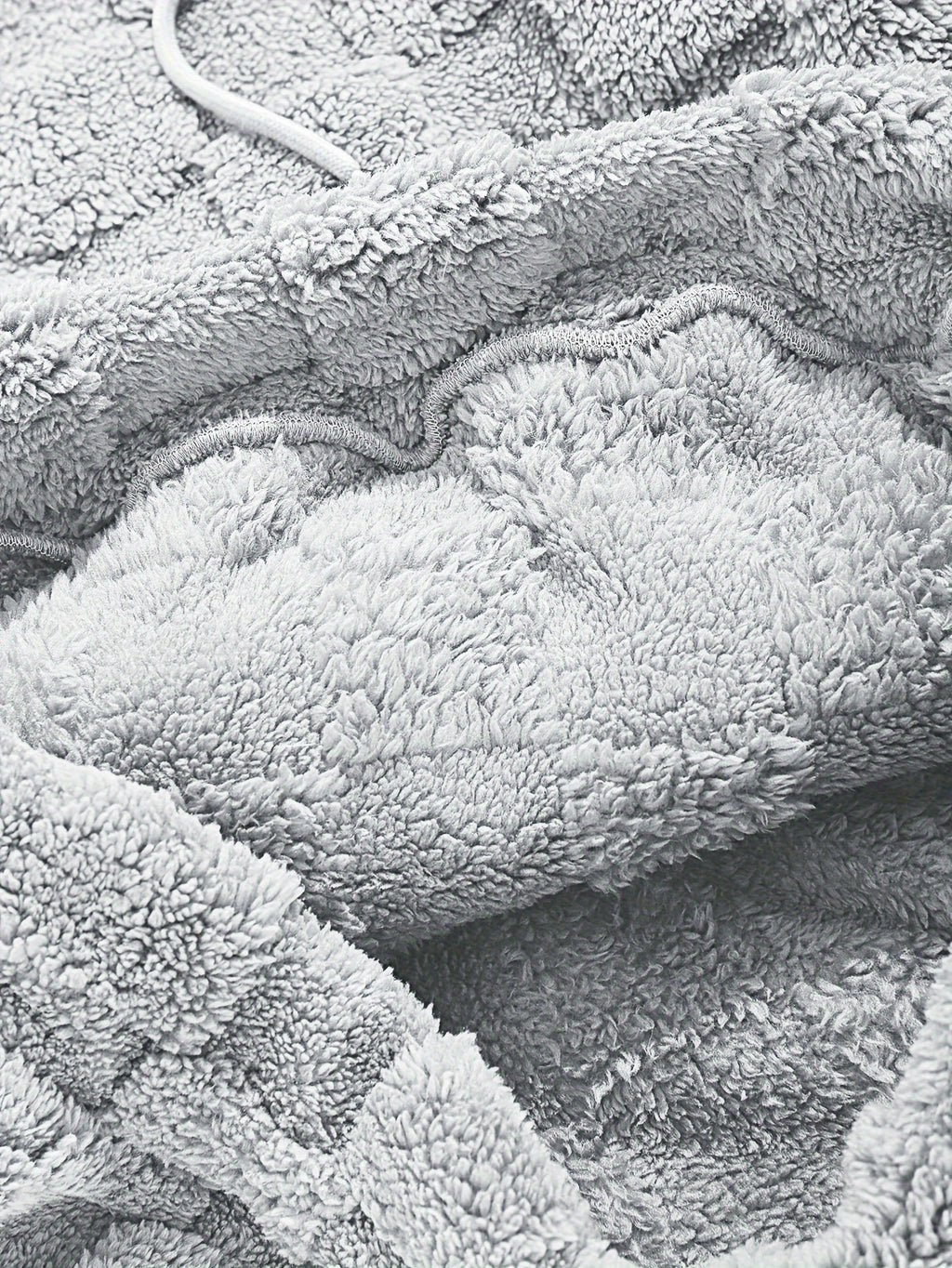 Men’s Plush Fleece Hoodie – Cozy Loose Fit