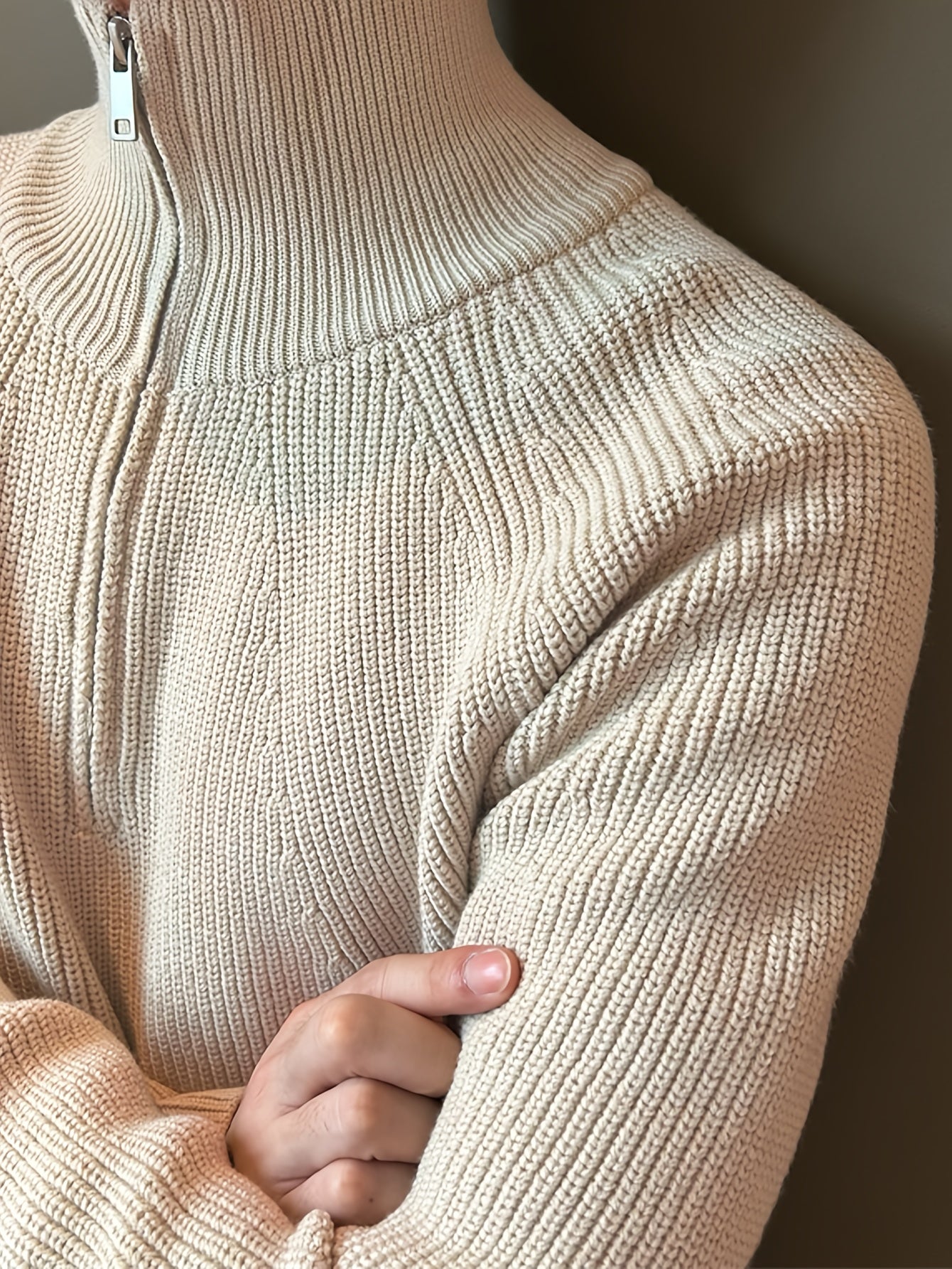Men’s Thick Knit Sweater